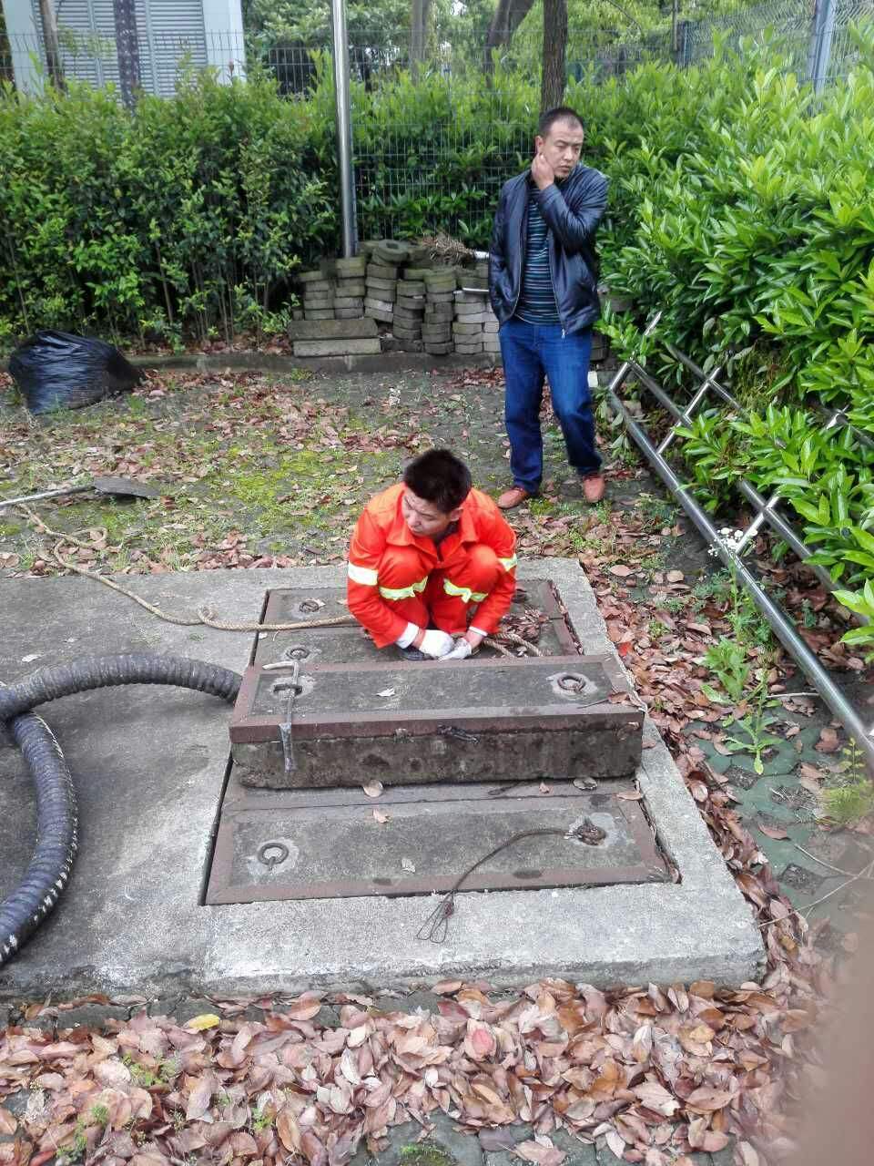 新巴尔虎右吸污抽粪