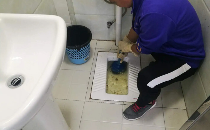 新巴尔虎右疏通蹲坑
